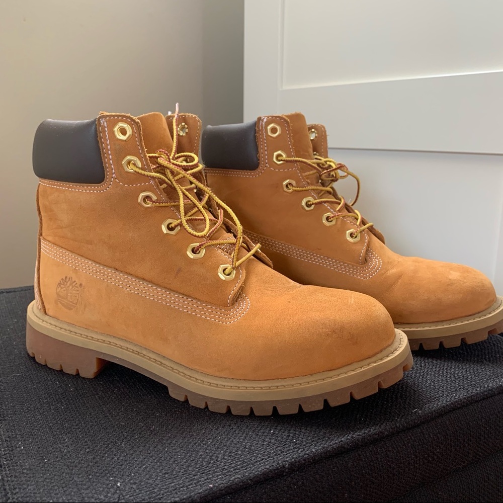 MEN'S PREMIUM WATERPROOF BOOTS (women’s size 7)